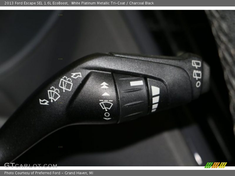 White Platinum Metallic Tri-Coat / Charcoal Black 2013 Ford Escape SEL 1.6L EcoBoost