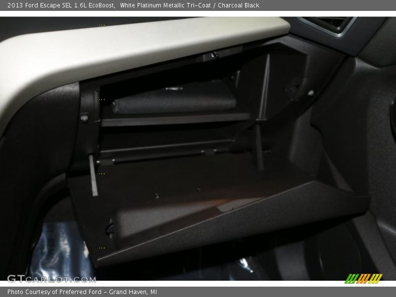White Platinum Metallic Tri-Coat / Charcoal Black 2013 Ford Escape SEL 1.6L EcoBoost