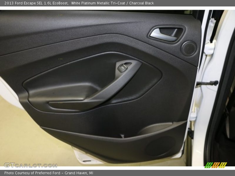 White Platinum Metallic Tri-Coat / Charcoal Black 2013 Ford Escape SEL 1.6L EcoBoost