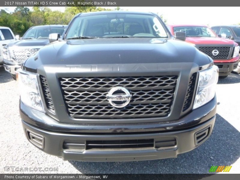 Magnetic Black / Black 2017 Nissan TITAN XD S Crew Cab 4x4