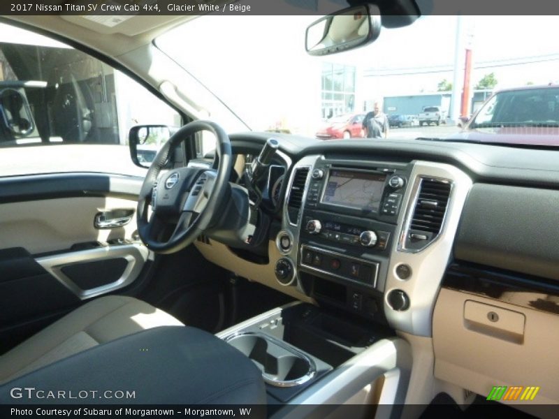 Glacier White / Beige 2017 Nissan Titan SV Crew Cab 4x4