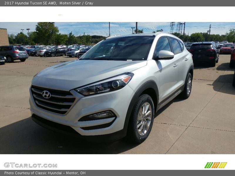 Molten Silver / Gray 2017 Hyundai Tucson SE AWD