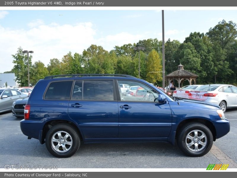 Indigo Ink Pearl / Ivory 2005 Toyota Highlander V6 4WD