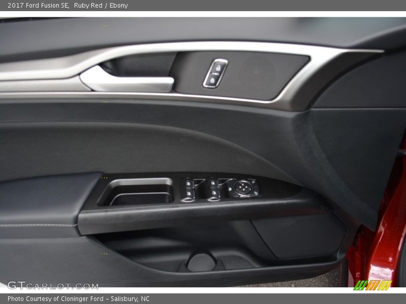 Ruby Red / Ebony 2017 Ford Fusion SE