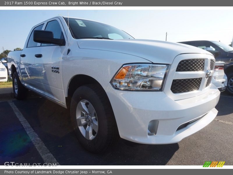 Bright White / Black/Diesel Gray 2017 Ram 1500 Express Crew Cab