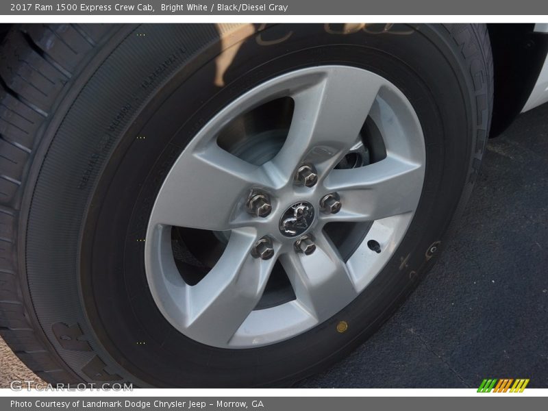 Bright White / Black/Diesel Gray 2017 Ram 1500 Express Crew Cab
