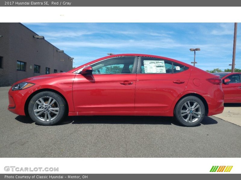 Red / Gray 2017 Hyundai Elantra SE