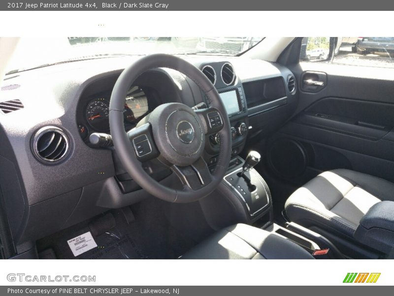 Black / Dark Slate Gray 2017 Jeep Patriot Latitude 4x4