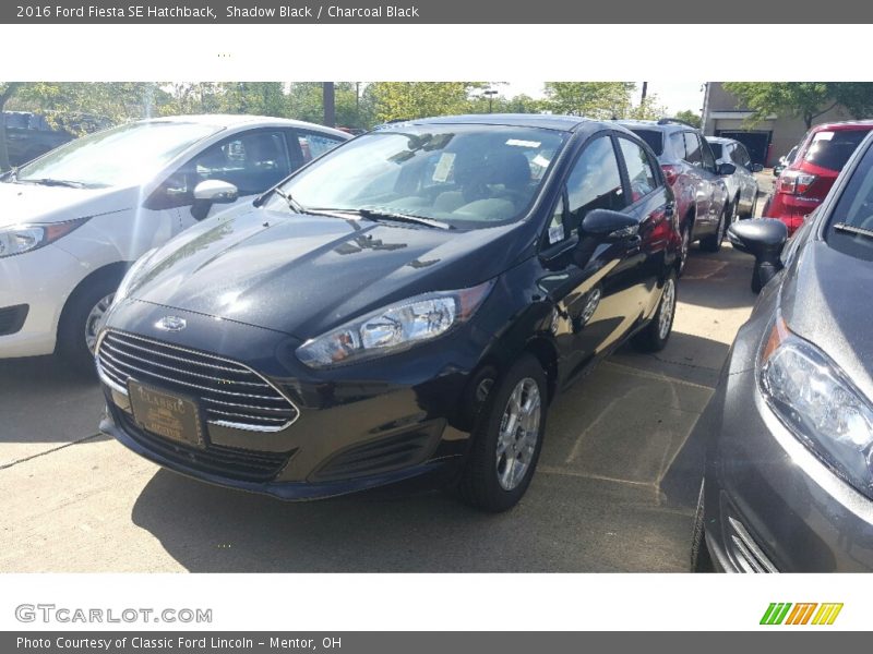Shadow Black / Charcoal Black 2016 Ford Fiesta SE Hatchback