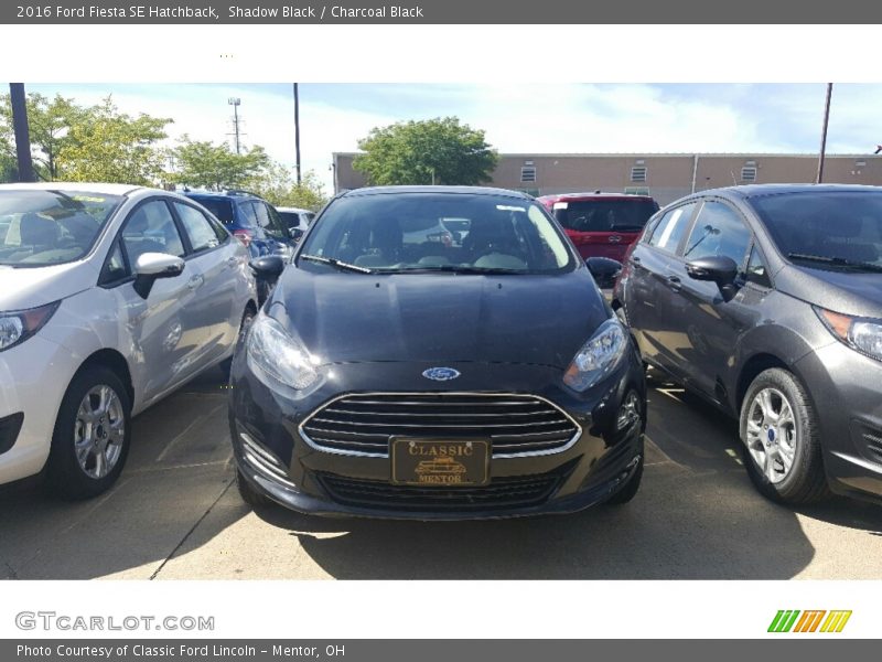 Shadow Black / Charcoal Black 2016 Ford Fiesta SE Hatchback