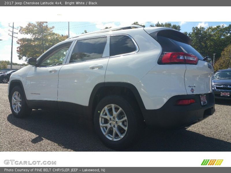 Bright White / Black 2017 Jeep Cherokee Latitude 4x4