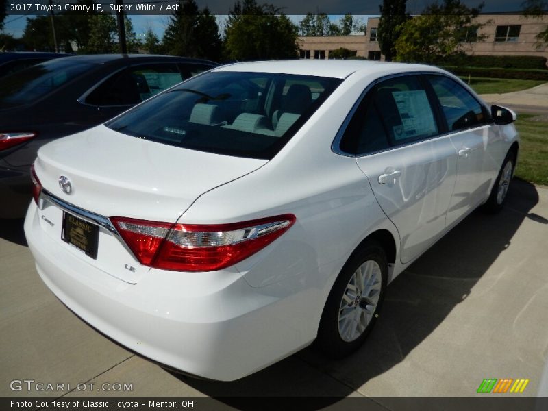 Super White / Ash 2017 Toyota Camry LE