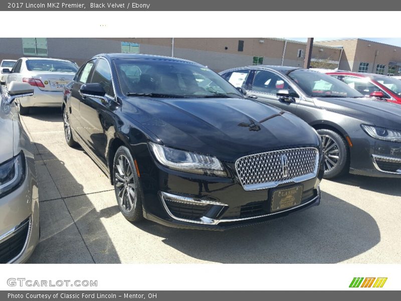 Black Velvet / Ebony 2017 Lincoln MKZ Premier