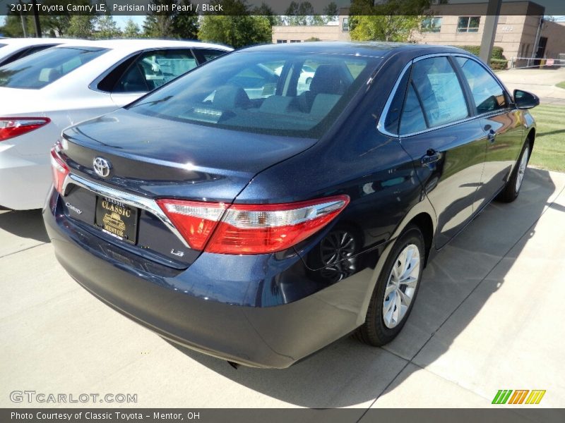 Parisian Night Pearl / Black 2017 Toyota Camry LE