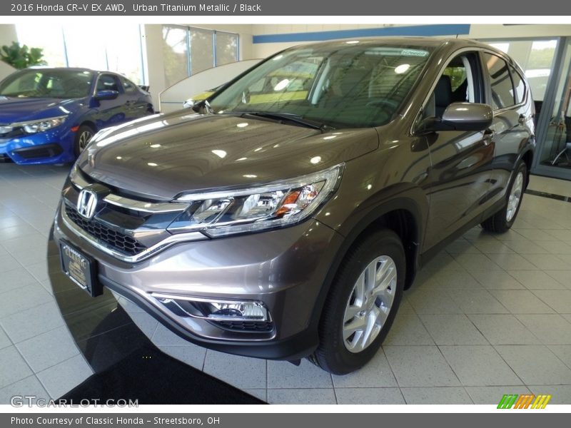 Urban Titanium Metallic / Black 2016 Honda CR-V EX AWD