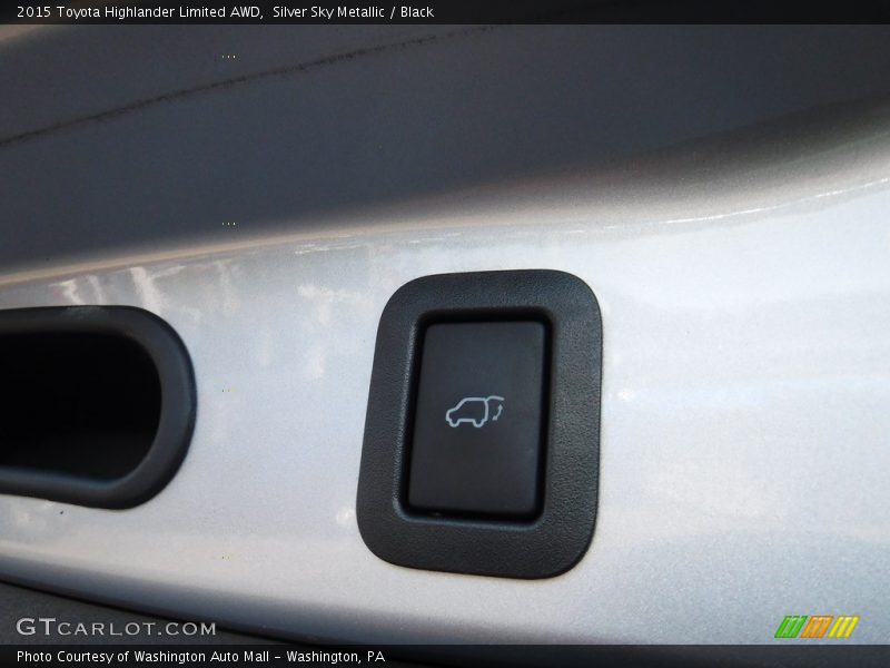 Silver Sky Metallic / Black 2015 Toyota Highlander Limited AWD
