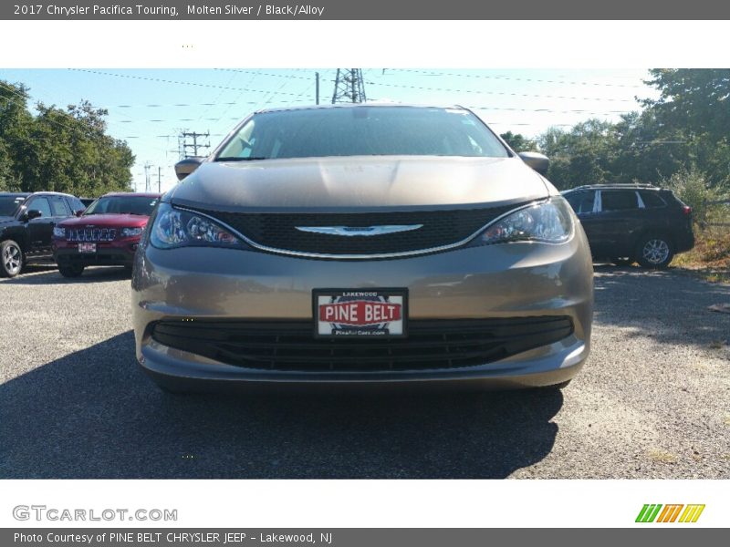 Molten Silver / Black/Alloy 2017 Chrysler Pacifica Touring