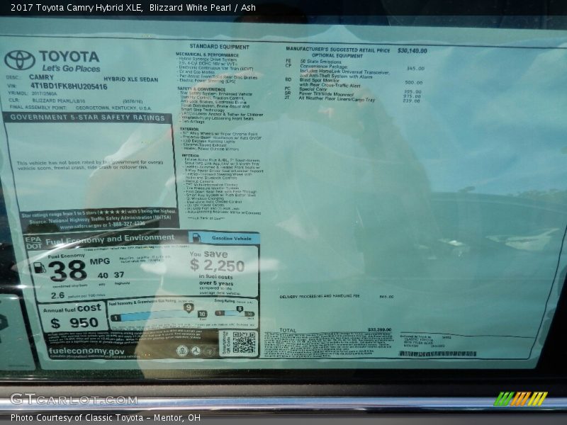 Blizzard White Pearl / Ash 2017 Toyota Camry Hybrid XLE