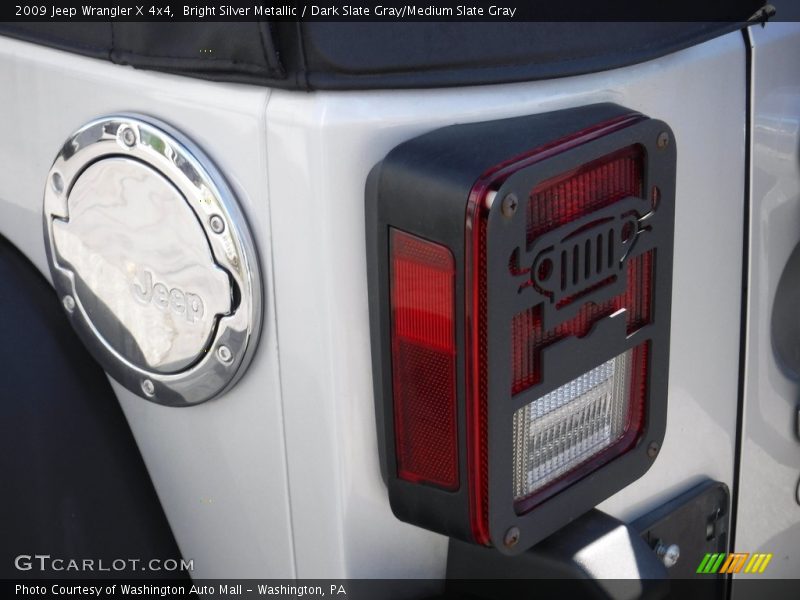 Bright Silver Metallic / Dark Slate Gray/Medium Slate Gray 2009 Jeep Wrangler X 4x4