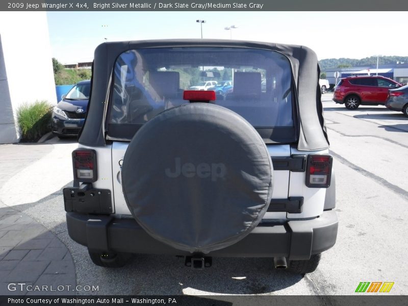 Bright Silver Metallic / Dark Slate Gray/Medium Slate Gray 2009 Jeep Wrangler X 4x4