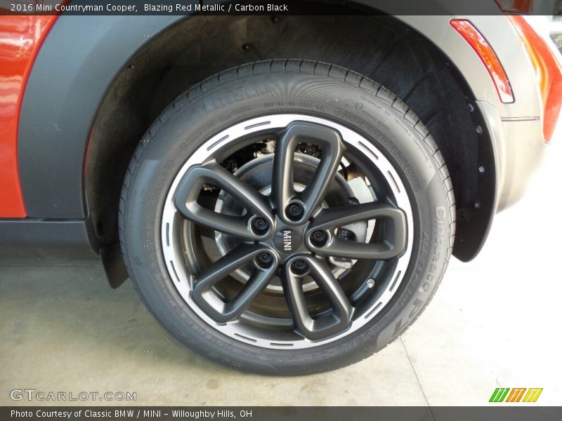 Blazing Red Metallic / Carbon Black 2016 Mini Countryman Cooper