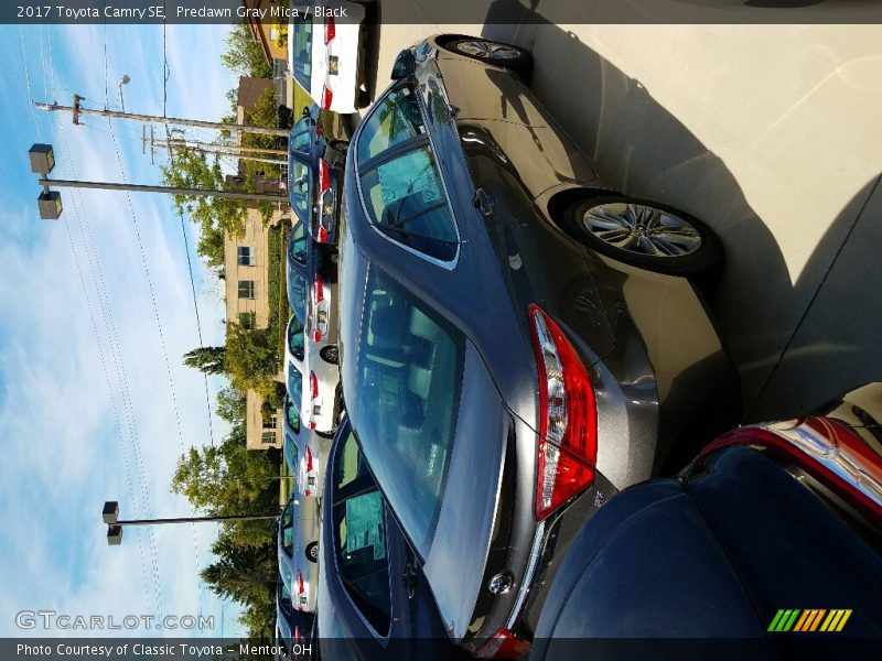 Predawn Gray Mica / Black 2017 Toyota Camry SE
