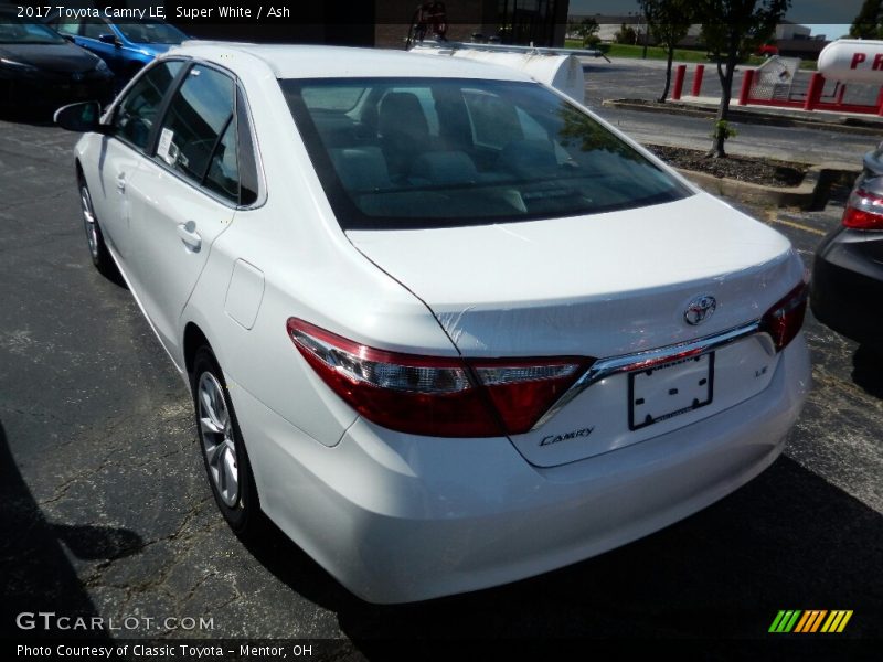 Super White / Ash 2017 Toyota Camry LE