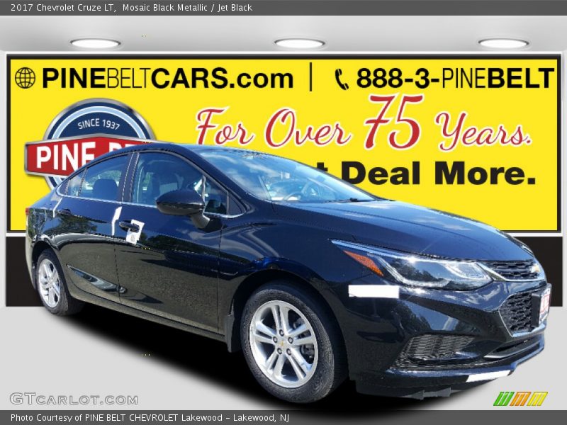 Mosaic Black Metallic / Jet Black 2017 Chevrolet Cruze LT