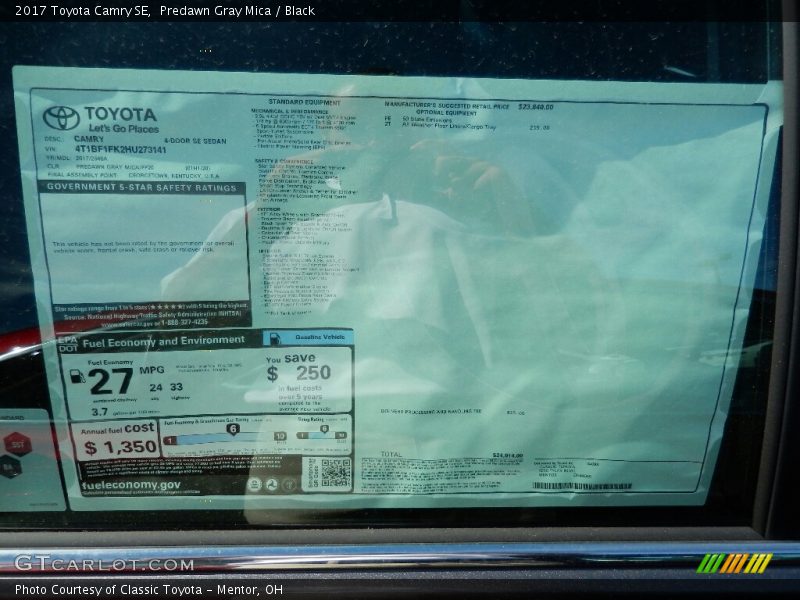 Predawn Gray Mica / Black 2017 Toyota Camry SE