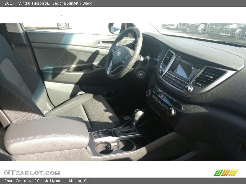 Sedona Sunset / Black 2017 Hyundai Tucson SE