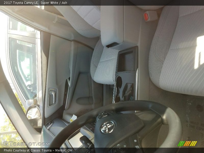 Super White / Ash 2017 Toyota Camry LE