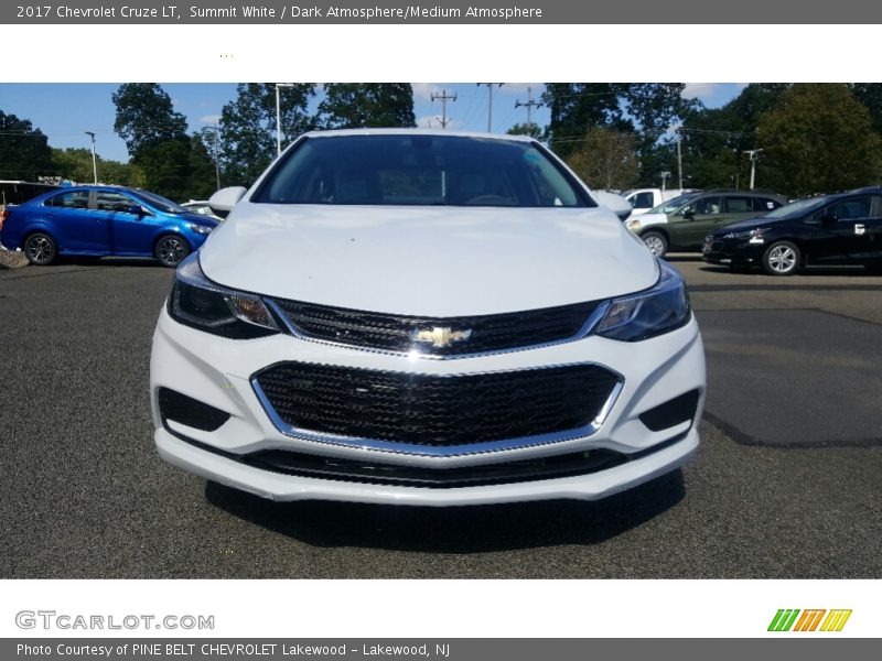 Summit White / Dark Atmosphere/Medium Atmosphere 2017 Chevrolet Cruze LT