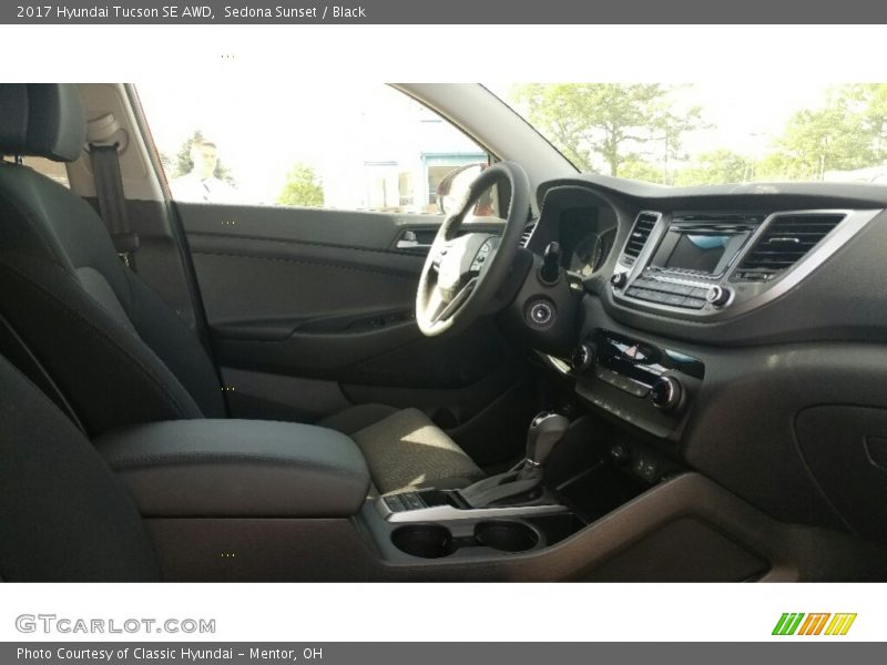 Sedona Sunset / Black 2017 Hyundai Tucson SE AWD
