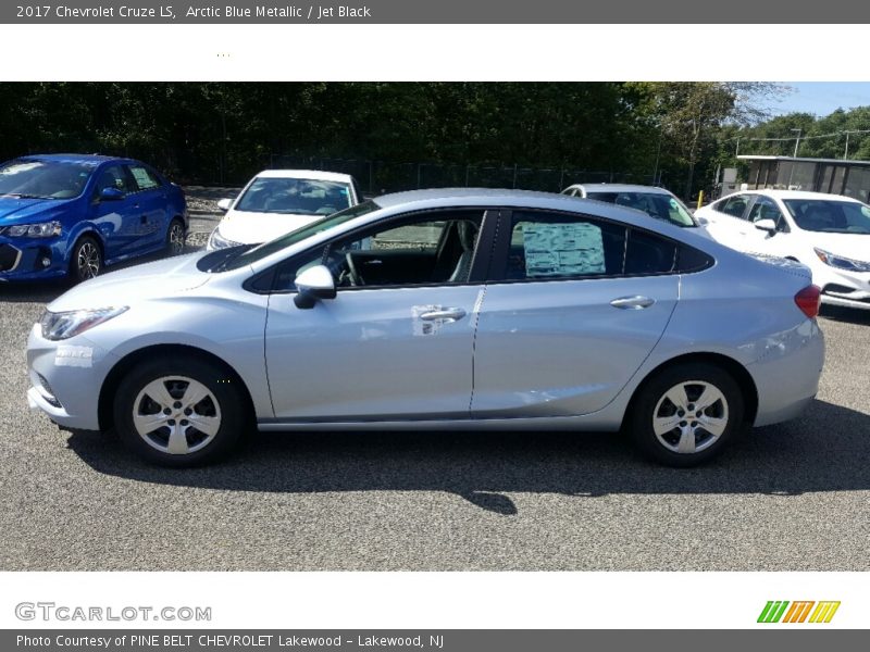 Arctic Blue Metallic / Jet Black 2017 Chevrolet Cruze LS