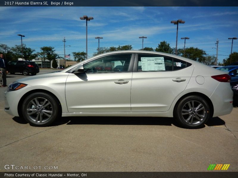 Beige / Beige 2017 Hyundai Elantra SE