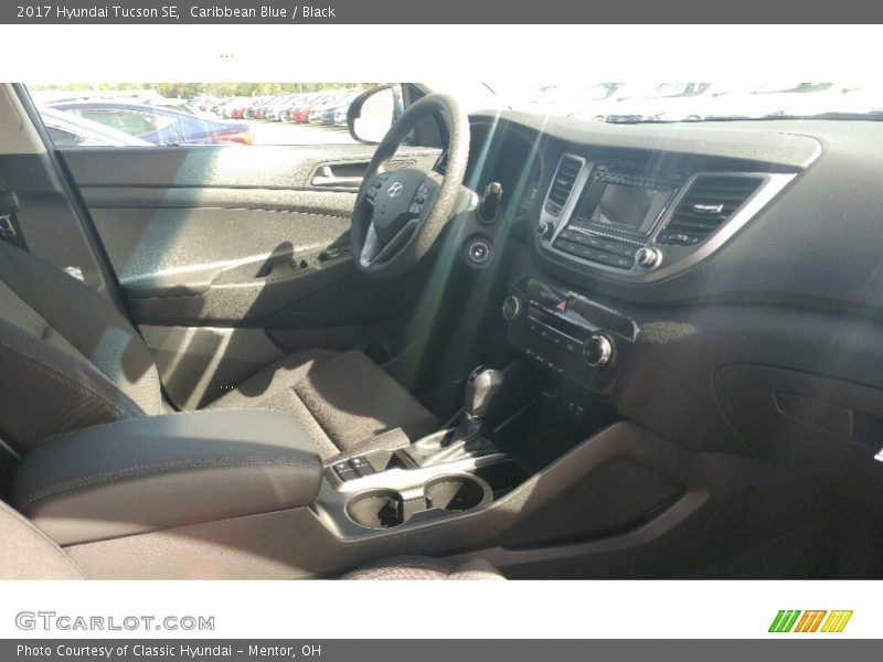 Caribbean Blue / Black 2017 Hyundai Tucson SE