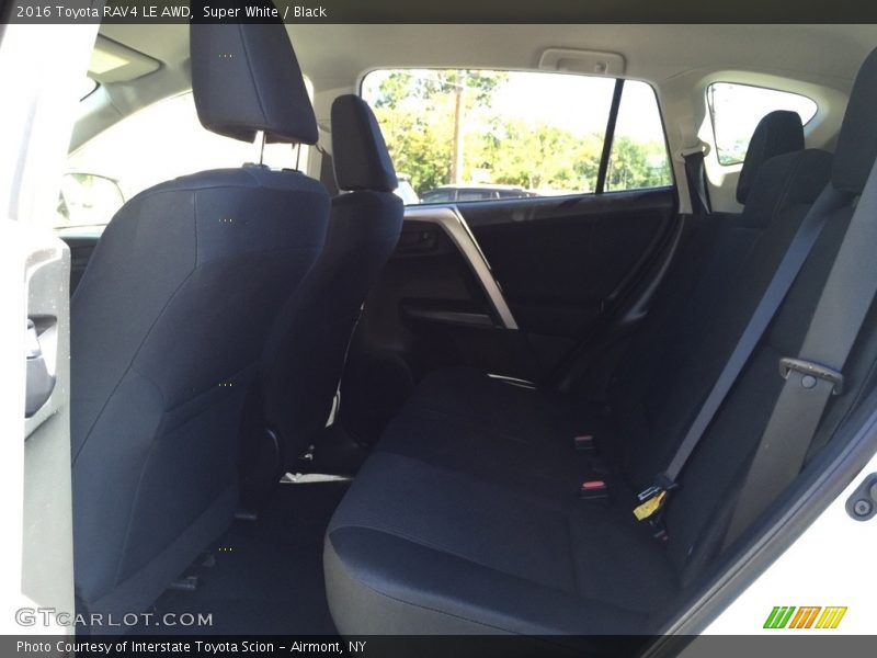 Super White / Black 2016 Toyota RAV4 LE AWD