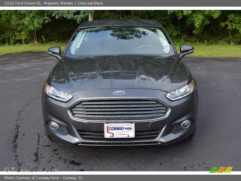 Magnetic Metallic / Charcoal Black 2016 Ford Fusion SE