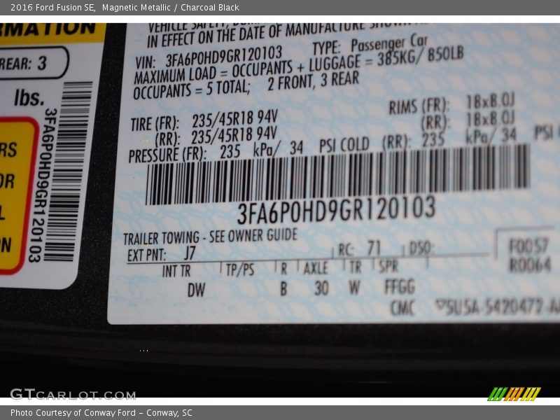 Magnetic Metallic / Charcoal Black 2016 Ford Fusion SE