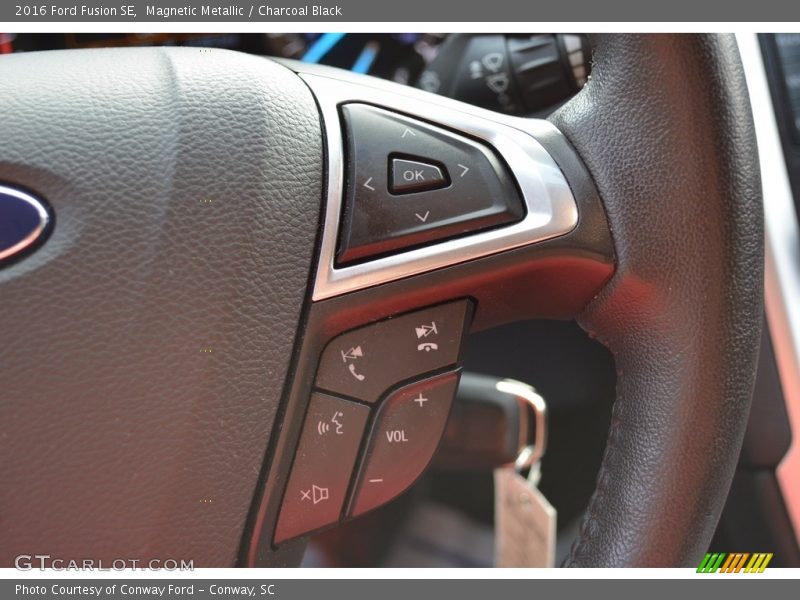 Magnetic Metallic / Charcoal Black 2016 Ford Fusion SE