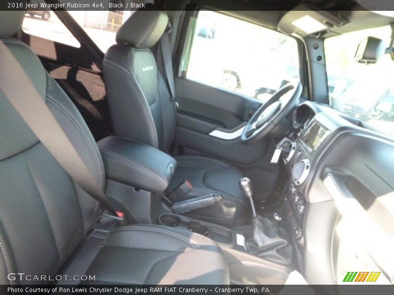 Black / Black 2016 Jeep Wrangler Rubicon 4x4