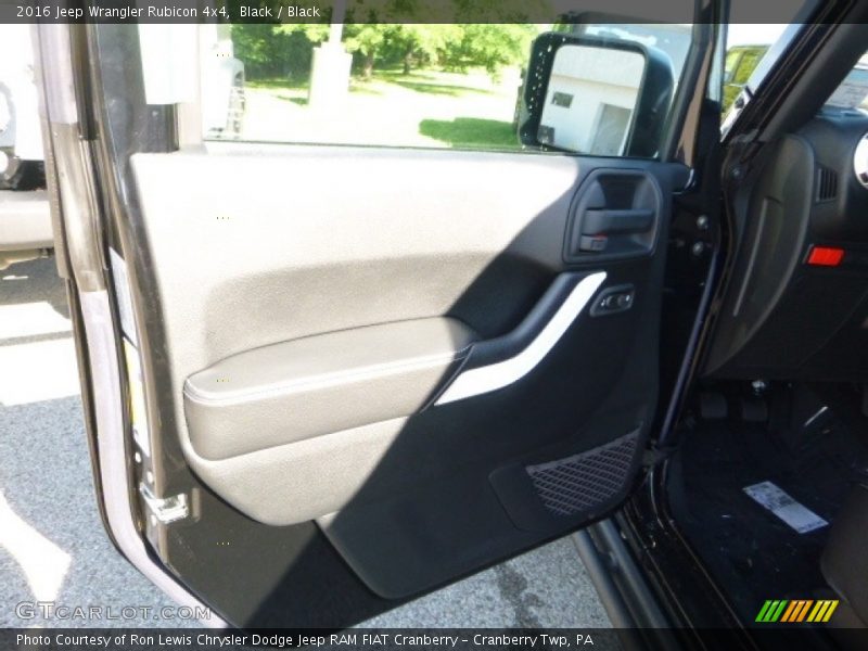 Black / Black 2016 Jeep Wrangler Rubicon 4x4