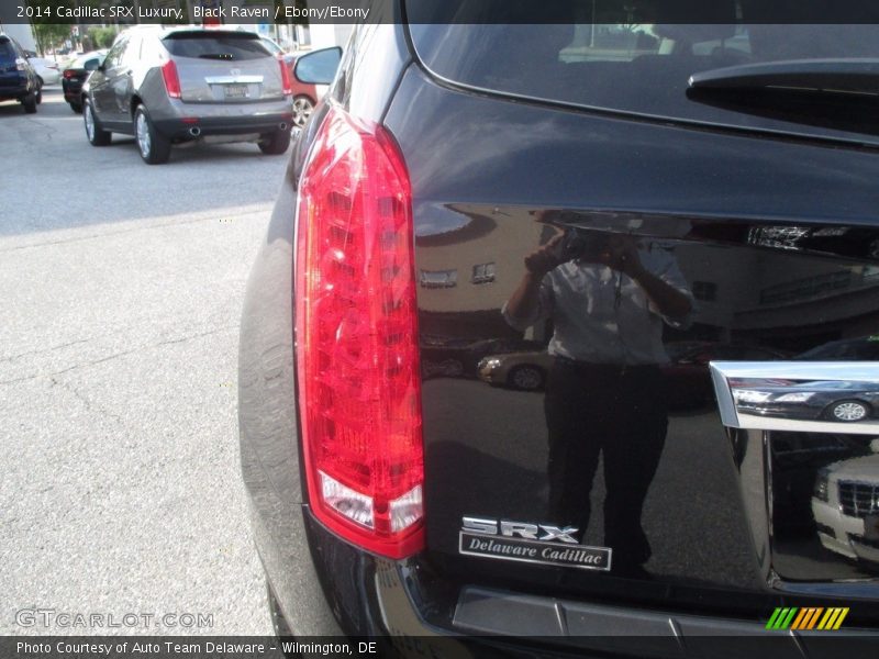 Black Raven / Ebony/Ebony 2014 Cadillac SRX Luxury
