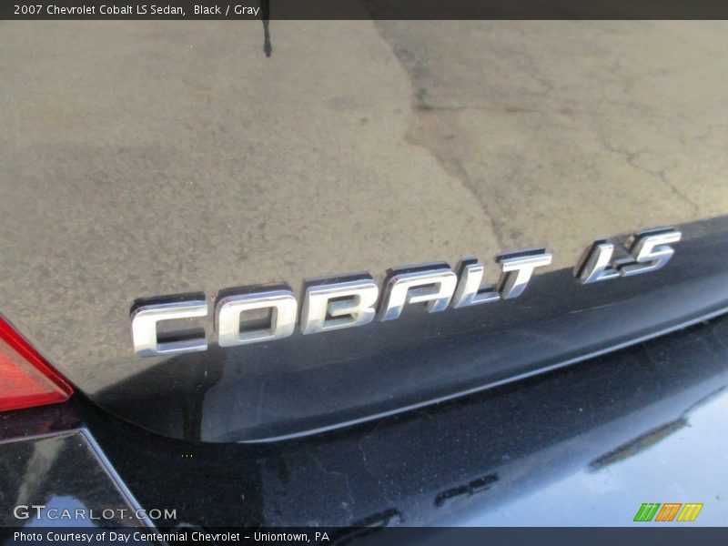 Black / Gray 2007 Chevrolet Cobalt LS Sedan