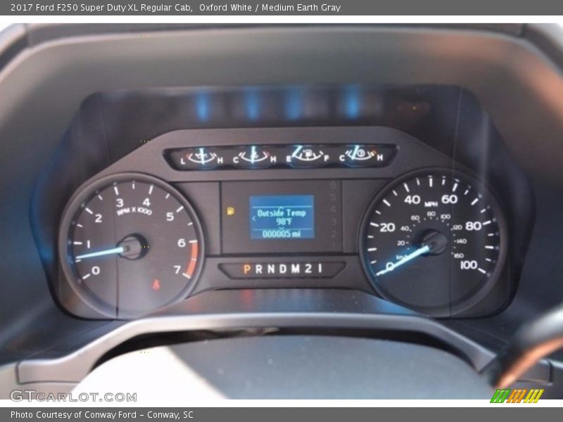 Oxford White / Medium Earth Gray 2017 Ford F250 Super Duty XL Regular Cab