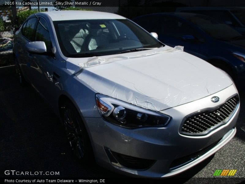 Silky Silver Metallic / Gray 2016 Kia Cadenza Limited