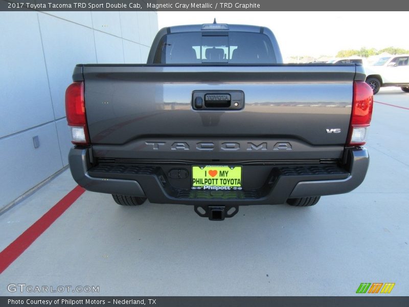 Magnetic Gray Metallic / TRD Graphite 2017 Toyota Tacoma TRD Sport Double Cab