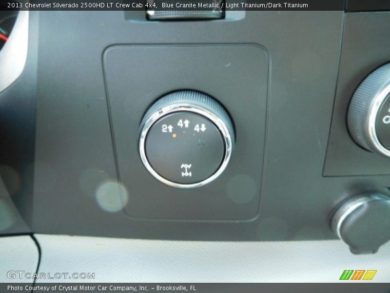 Blue Granite Metallic / Light Titanium/Dark Titanium 2013 Chevrolet Silverado 2500HD LT Crew Cab 4x4