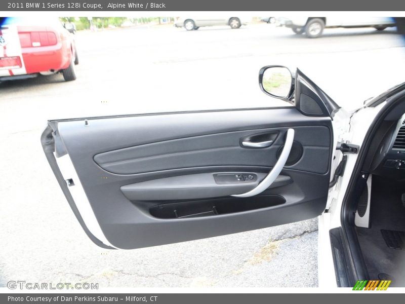 Alpine White / Black 2011 BMW 1 Series 128i Coupe