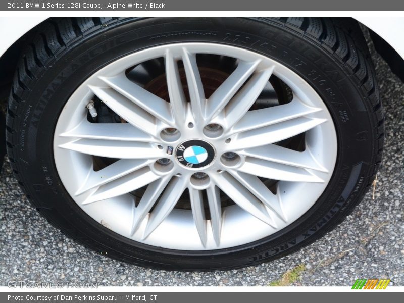 Alpine White / Black 2011 BMW 1 Series 128i Coupe